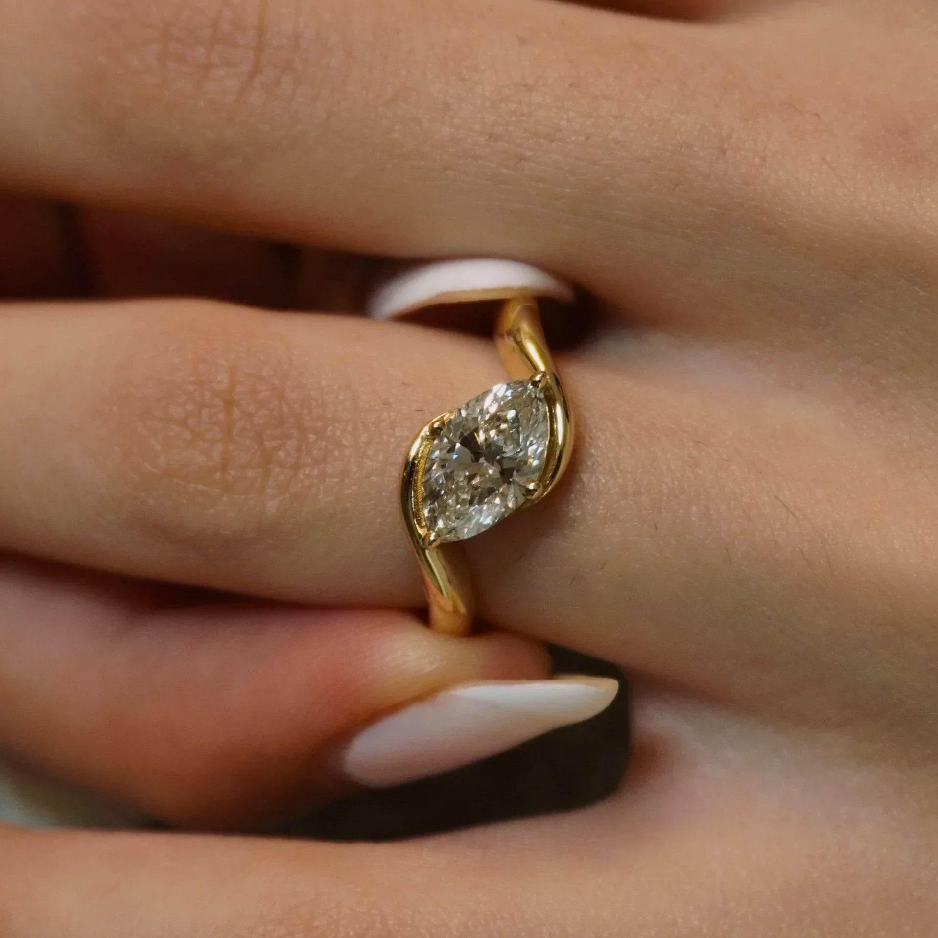 Custom Engagement Rings: What It Really Means (and Why Couples Love It)